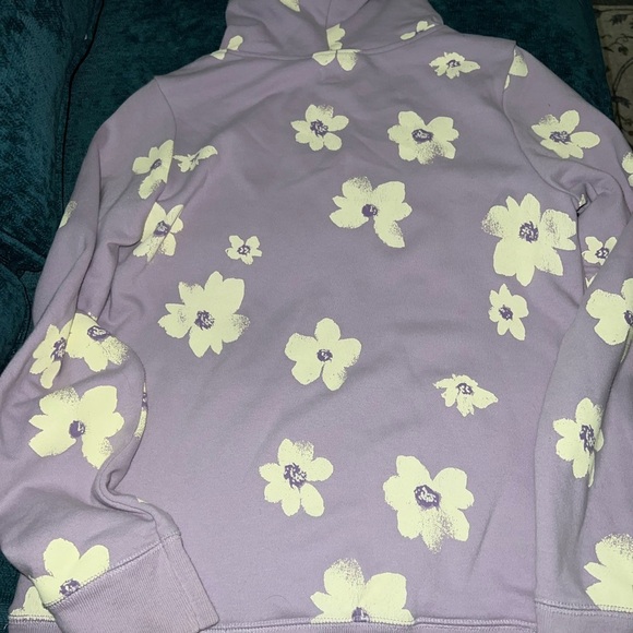 GAP- Girls Bundle Flowers Hoodie and Def Leppard Long Sleeve Top Size XXL 14/16 - Picture 5 of 6